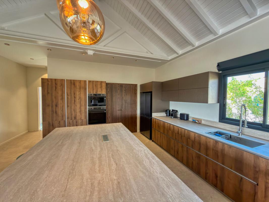 15.Location Villa piscine vue mer St François Guadeloupe_Cuisine